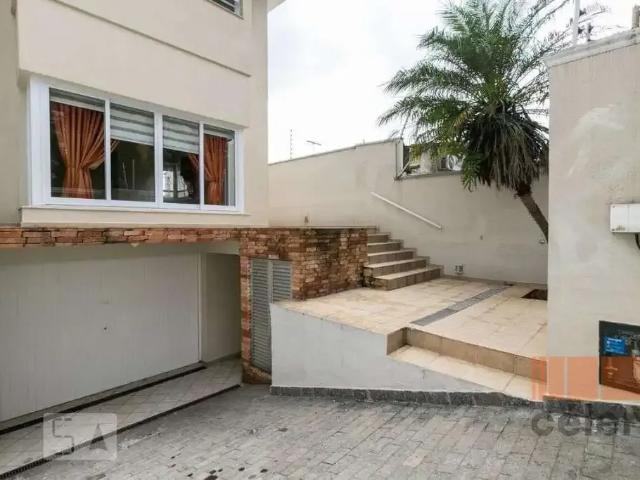 Casa / Sobrado em Condomínio para Locação em São Paulo/SP Vila Prudente 6 Quartos