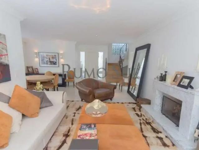 Casa / Sobrado em Condomínio para Locação em São Paulo/SP Alto da Boa Vista 4 Quartos