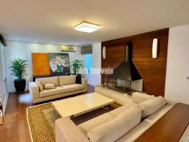Casa / Sobrado em Condomínio para Locação em São Paulo/SP Alto de Pinheiros 5 Quartos