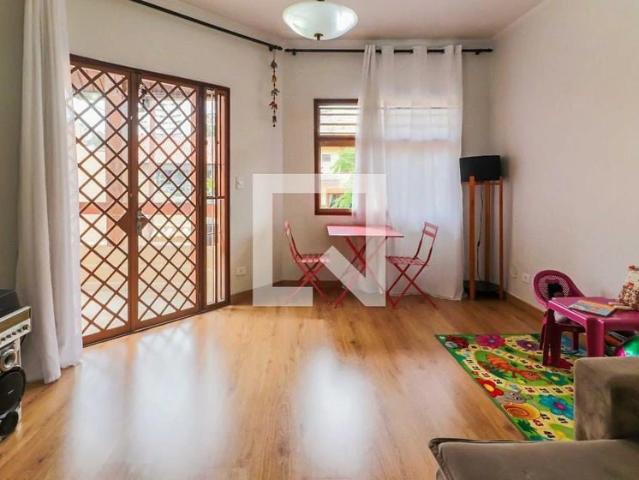 Casa / Sobrado em Condomínio para Locação em São Paulo/SP Butantã 3 Quartos