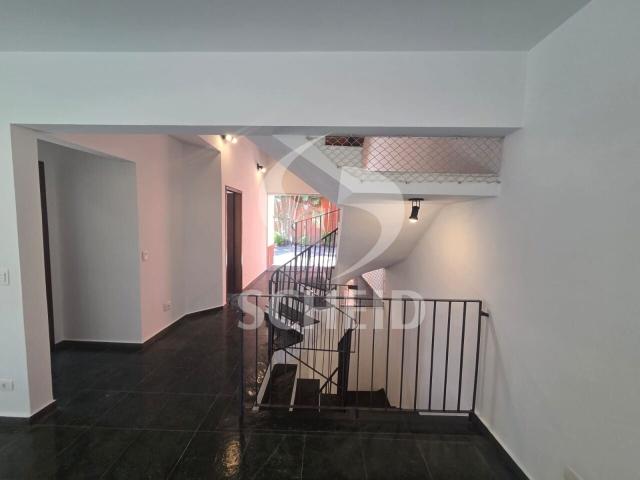 Casa / Sobrado em Condomínio para Locação em São Paulo/SP Chácara Monte Alegre 3 Quartos