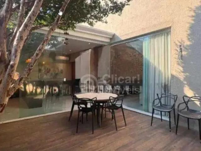 Casa / Sobrado em Condomínio para Locação em São Paulo/SP Cidade Jardim 3 Quartos
