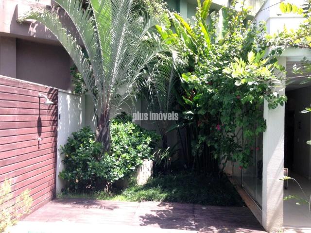 Casa / Sobrado em Condomínio para Locação em São Paulo/SP Cidade Jardim 4 Quartos