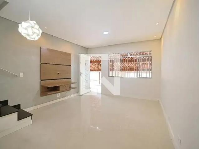 Casa / Sobrado em Condomínio para Locação em São Paulo/SP Ermelino Matarazzo 2 Quartos