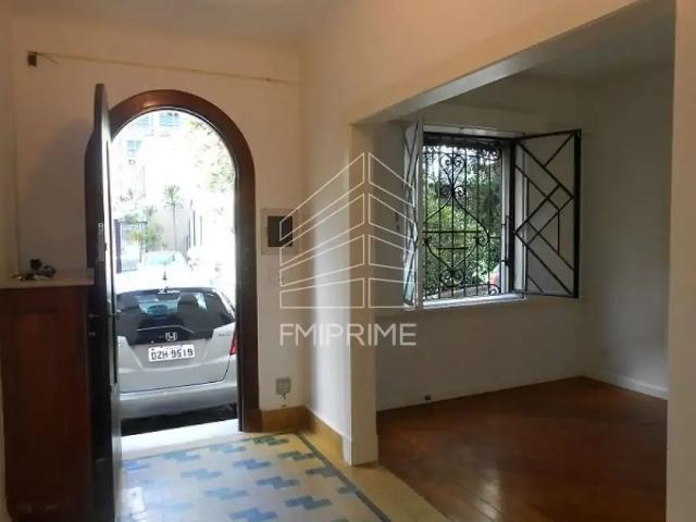 Casa / Sobrado em Condomínio para Locação em São Paulo/SP Higienópolis 2 Quartos