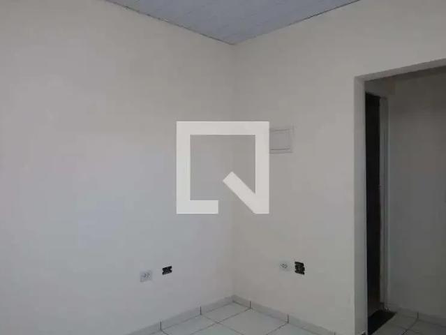 Casa / Sobrado em Condomínio para Locação em São Paulo/SP Itaquera 1 Quartos