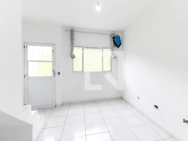 Casa / Sobrado em Condomínio para Locação em São Paulo/SP Itaquera 2 Quartos