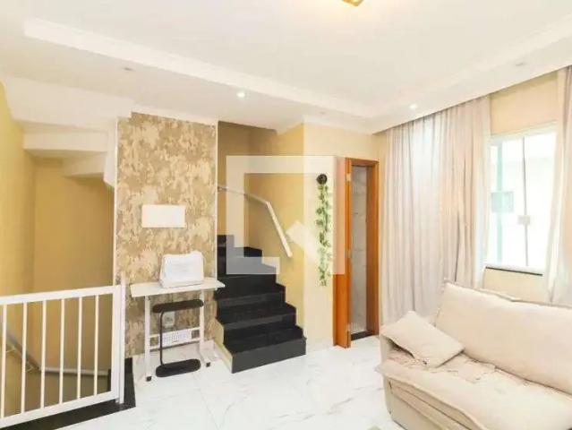 Casa / Sobrado em Condomínio para Locação em São Paulo/SP Itaquera 3 Quartos