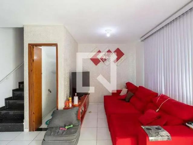 Casa / Sobrado em Condomínio para Locação em São Paulo/SP Itaquera 3 Quartos