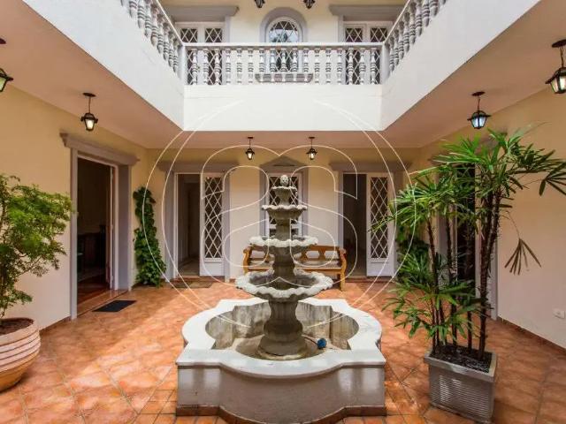 Casa / Sobrado em Condomínio para Locação em São Paulo/SP Jardim Cordeiro 4 Quartos