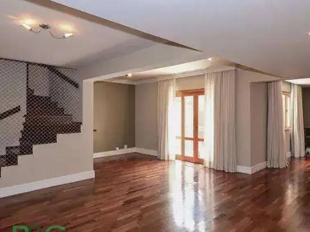 Casa / Sobrado em Condomínio para Locação em São Paulo/SP Jardim Ampliação 3 Quartos