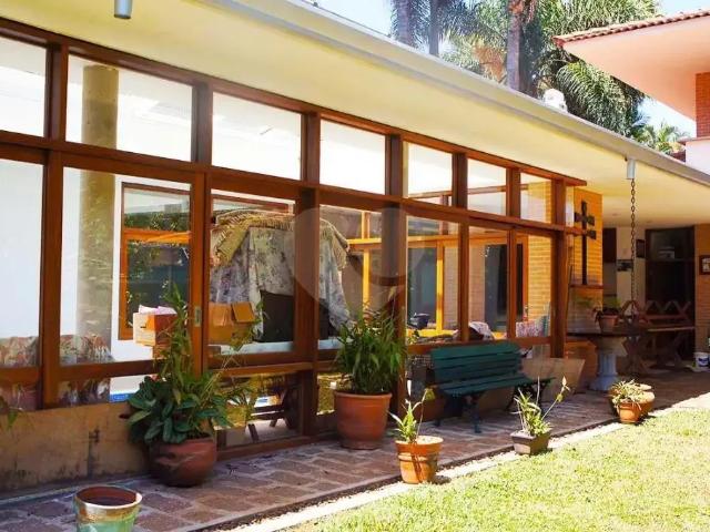 Casa / Sobrado em Condomínio para Locação em São Paulo/SP Jardim dos Estados 3 Quartos