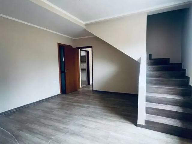 Casa / Sobrado em Condomínio para Locação em São Paulo/SP Jardim Odete 3 Quartos