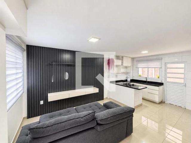 Casa / Sobrado em Condomínio para Locação em São Paulo/SP Jardim Marajoara 3 Quartos