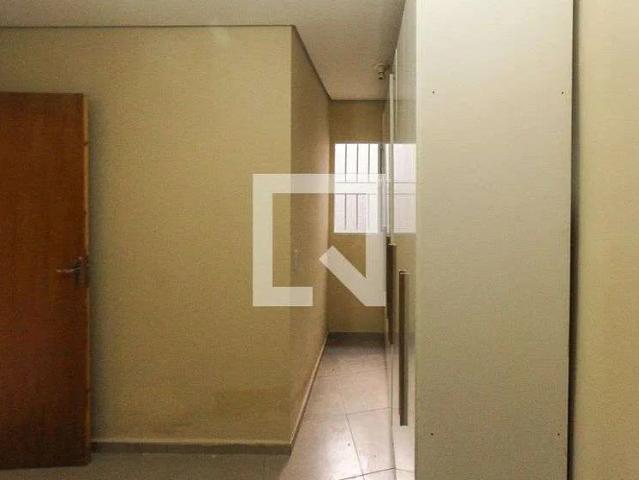 Casa / Sobrado em Condomínio para Locação em São Paulo/SP Jardim Santa Terezinha 1 Quartos
