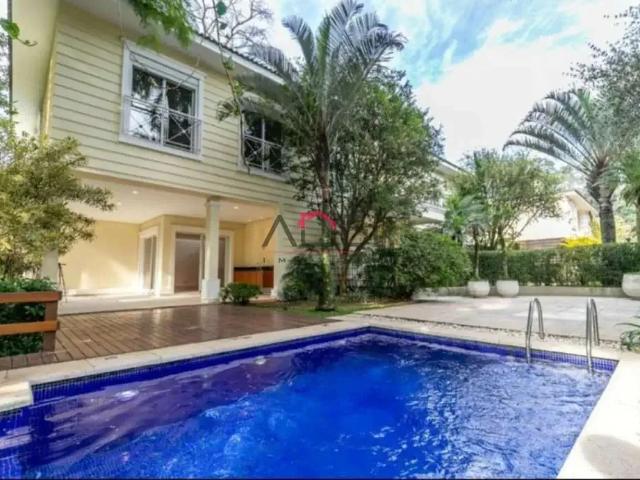 Casa / Sobrado em Condomínio para Locação em São Paulo/SP Jardim Petrópolis 4 Quartos
