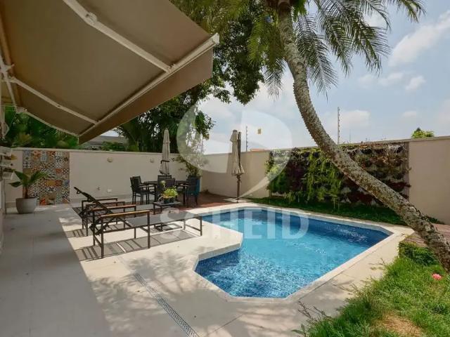 Casa / Sobrado em Condomínio para Locação em São Paulo/SP Jardim Prudência 4 Quartos
