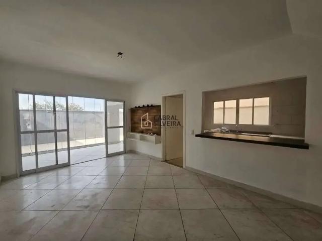 Casa / Sobrado em Condomínio para Locação em São Paulo/SP Moema 4 Quartos