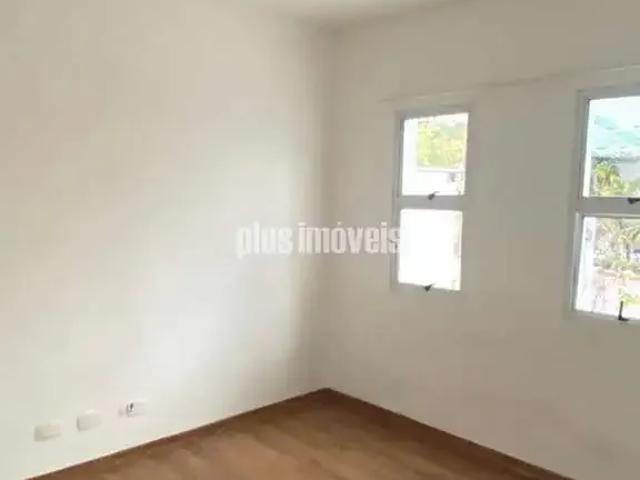 Casa / Sobrado em Condomínio para Locação em São Paulo/SP Morumbi 5 Quartos