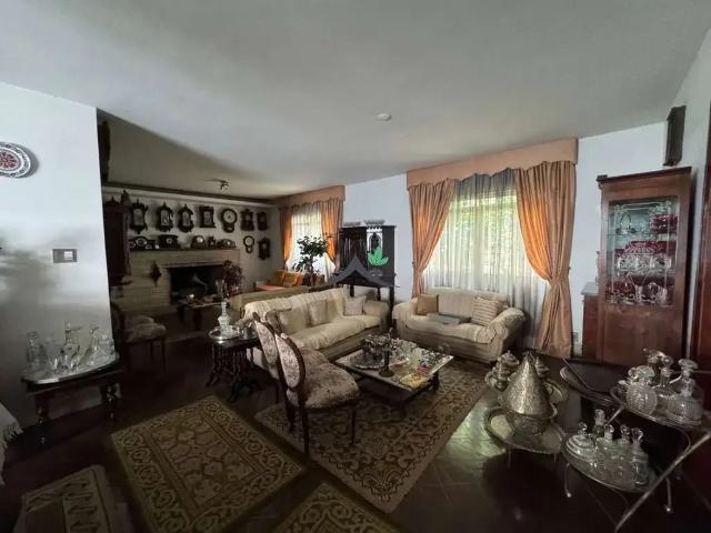 Casa / Sobrado em Condomínio para Locação em São Paulo/SP Pacaembu 6 Quartos