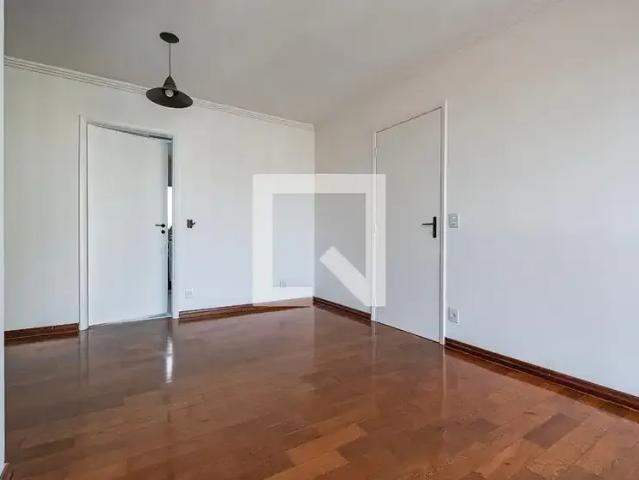 Casa / Sobrado em Condomínio para Locação em São Paulo/SP Paraíso 3 Quartos