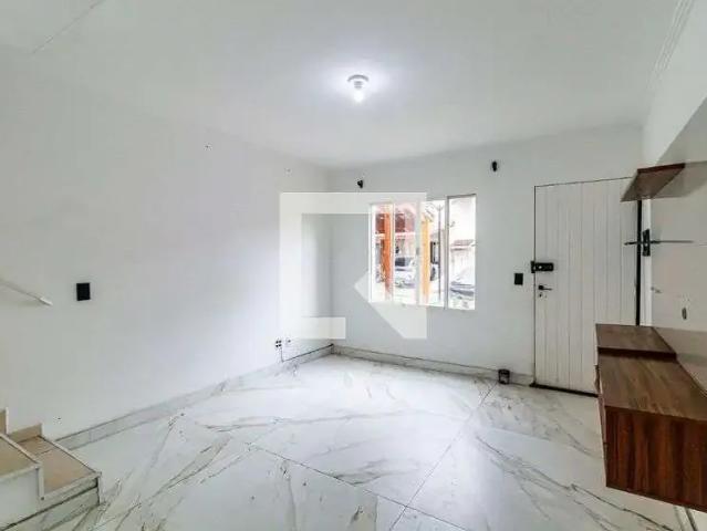 Casa / Sobrado em Condomínio para Locação em São Paulo/SP Parque Ipê 2 Quartos