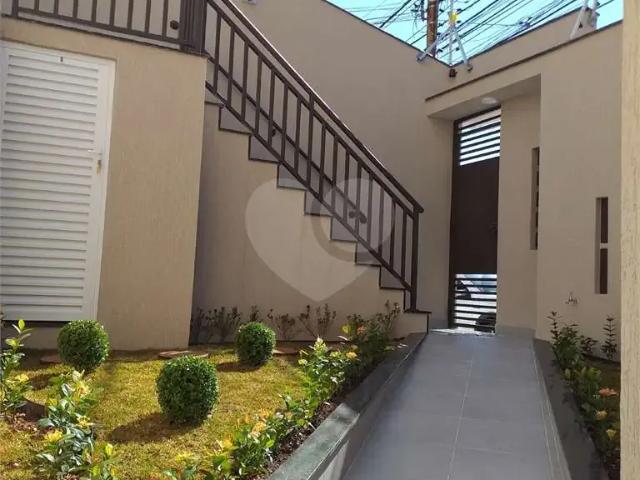 Casa / Sobrado em Condomínio para Locação em São Paulo/SP Santa Teresinha 3 Quartos