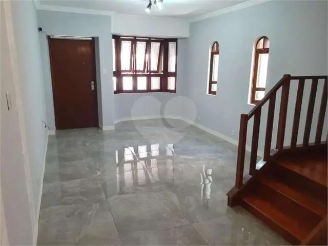 Casa / Sobrado em Condomínio para Locação em São Paulo/SP Santana 4 Quartos