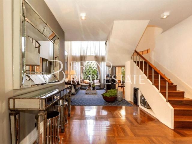 Casa / Sobrado em Condomínio para Locação em São Paulo/SP Santo Amaro 4 Quartos