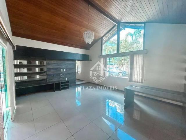 Casa / Sobrado em Condomínio para Locação em São Pedro da Aldeia/RJ Centro 3 Quartos
