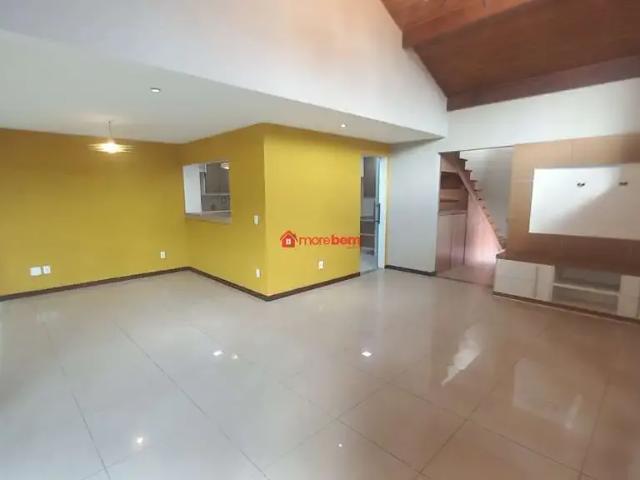 Casa / Sobrado em Condomínio para Locação em São Pedro da Aldeia/RJ Centro 5 Quartos