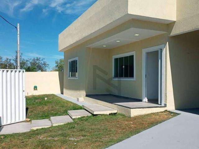 Casa / Sobrado em Condomínio para Locação em São Pedro da Aldeia/RJ Balneário São Pedro 4 Quartos