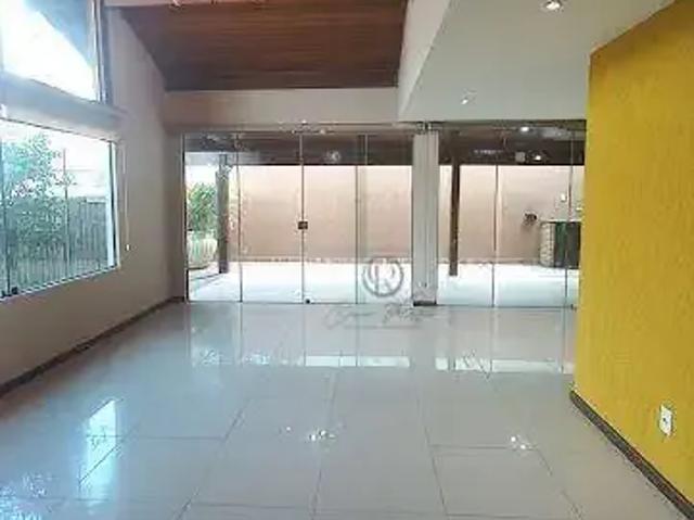 Casa / Sobrado em Condomínio para Locação em São Pedro da Aldeia/RJ Estação 5 Quartos