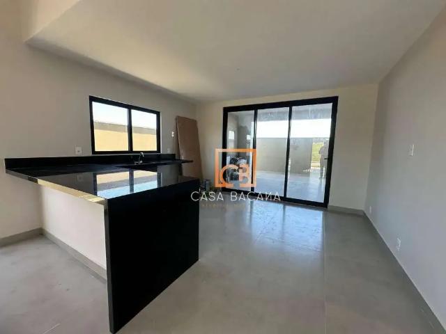 Casa / Sobrado em Condomínio para Locação em São Pedro da Aldeia/RJ Nova São Pedro 3 Quartos