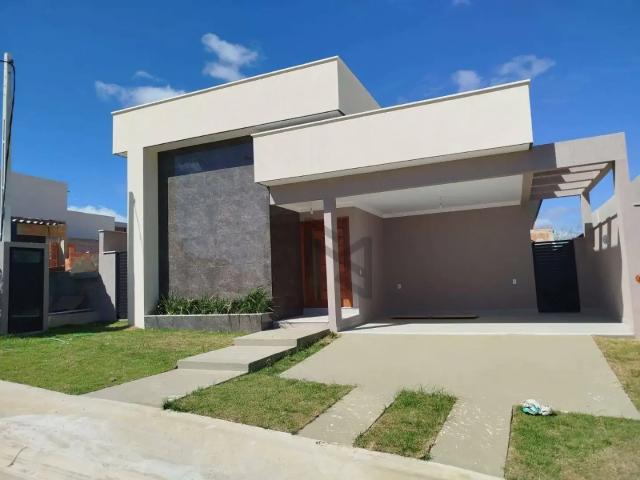 Casa / Sobrado em Condomínio para Locação em São Pedro da Aldeia/RJ Nova São Pedro 3 Quartos