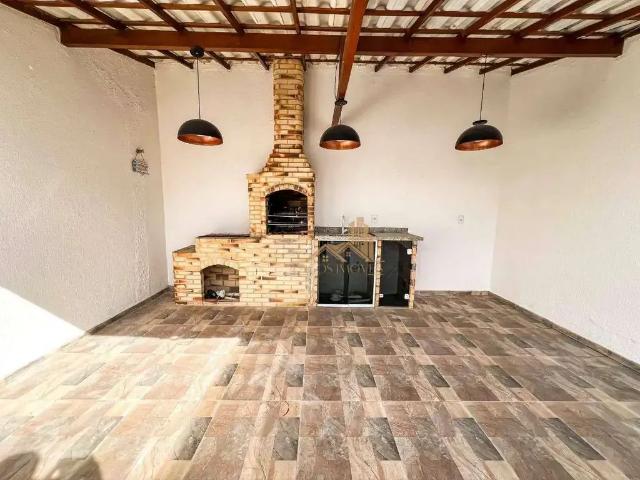 Casa / Sobrado em Condomínio para Locação em São Pedro da Aldeia/RJ Nova São Pedro 3 Quartos