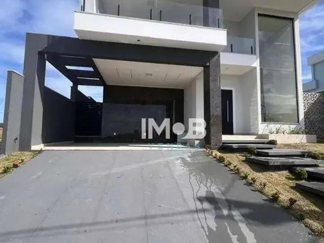 Casa / Sobrado em Condomínio para Locação em São Pedro da Aldeia/RJ Nova São Pedro 4 Quartos