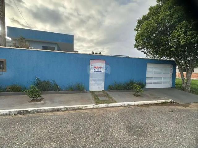 Casa / Sobrado em Condomínio para Locação em São Pedro da Aldeia/RJ São Mateus 3 Quartos