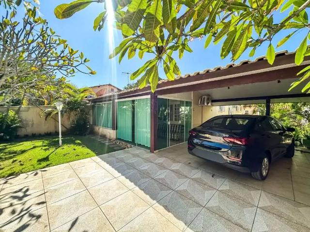 Casa / Sobrado em Condomínio para Locação em São Pedro da Aldeia/RJ Praia Linda 5 Quartos