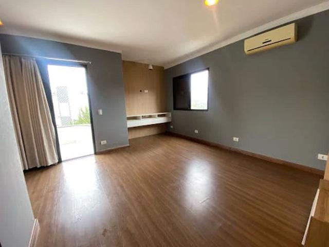 Casa / Sobrado em Condomínio para Locação em São Roque/SP Jardim Boa Vista 3 Quartos