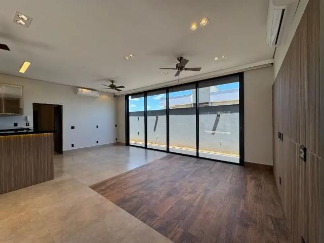 Casa / Sobrado em Condomínio para Locação em Santa Bárbara D'Oeste/SP Jardim Firenze 2 Quartos