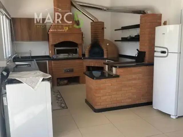 Casa / Sobrado em Condomínio para Locação em Santa Isabel/SP Ouro Fino 5 Quartos