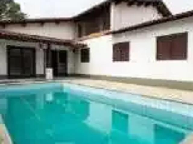 Casa / Sobrado em Condomínio para Locação em Santana de Parnaíba/SP Alphaville 4 Quartos