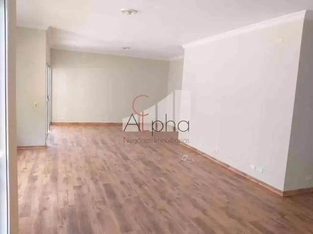 Casa / Sobrado em Condomínio para Locação em Santana de Parnaíba/SP Alphaville 4 Quartos