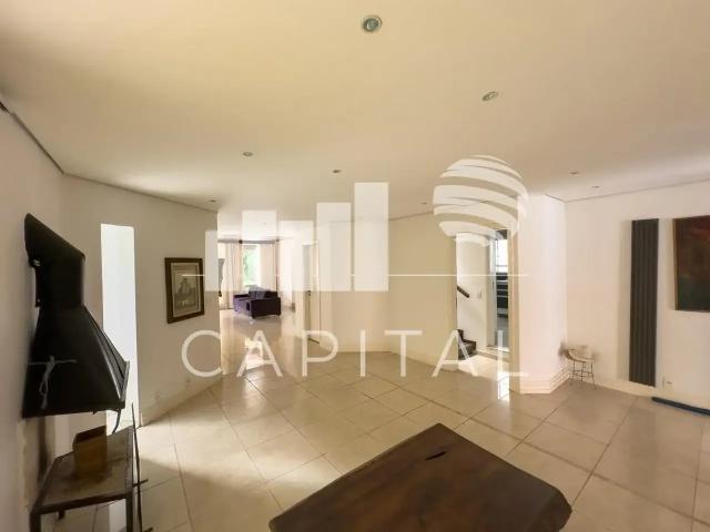 Casa / Sobrado em Condomínio para Locação em Santana de Parnaíba/SP Alphaville 4 Quartos