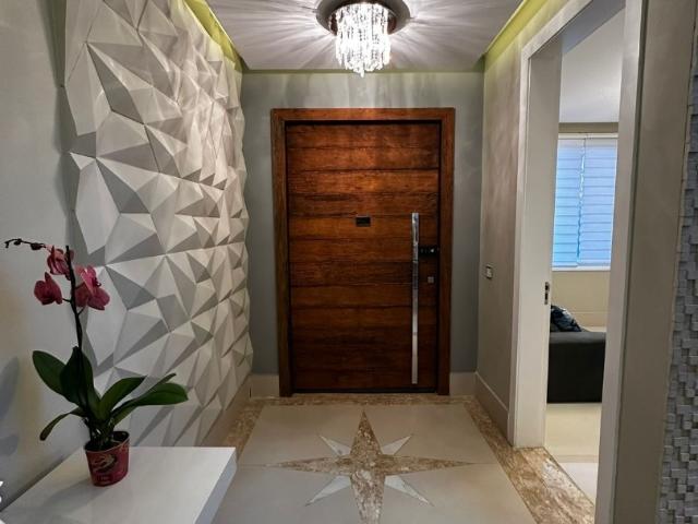 Casa / Sobrado em Condomínio para Locação em Santana de Parnaíba/SP Alphaville 4 Quartos