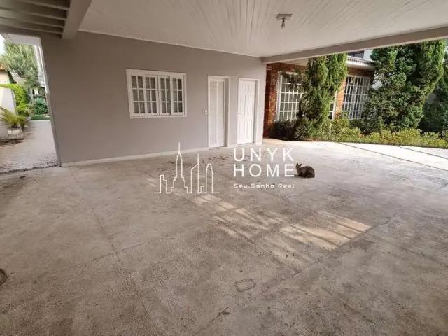 Casa / Sobrado em Condomínio para Locação em Santana de Parnaíba/SP Alphaville 4 Quartos