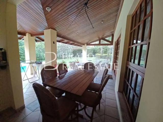 Casa / Sobrado em Condomínio para Locação em Santana de Parnaíba/SP Alphaville 4 Quartos