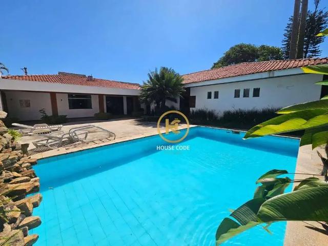 Casa / Sobrado em Condomínio para Locação em Santana de Parnaíba/SP Alphaville Residencial 5 4 Quartos