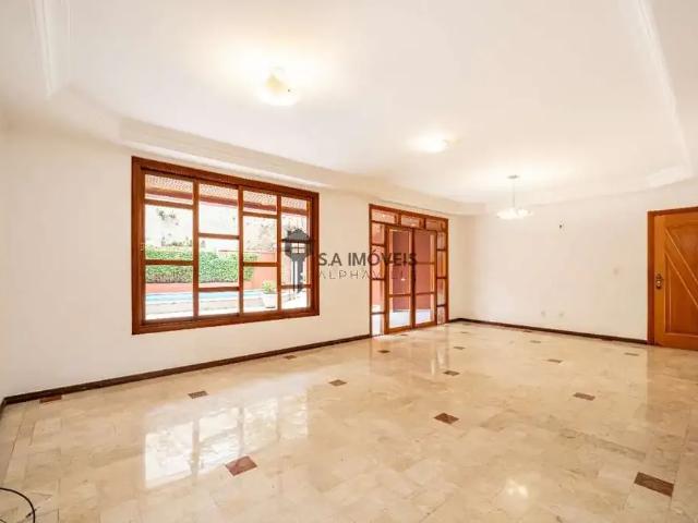 Casa / Sobrado em Condomínio para Locação em Santana de Parnaíba/SP Alphaville 4 Quartos